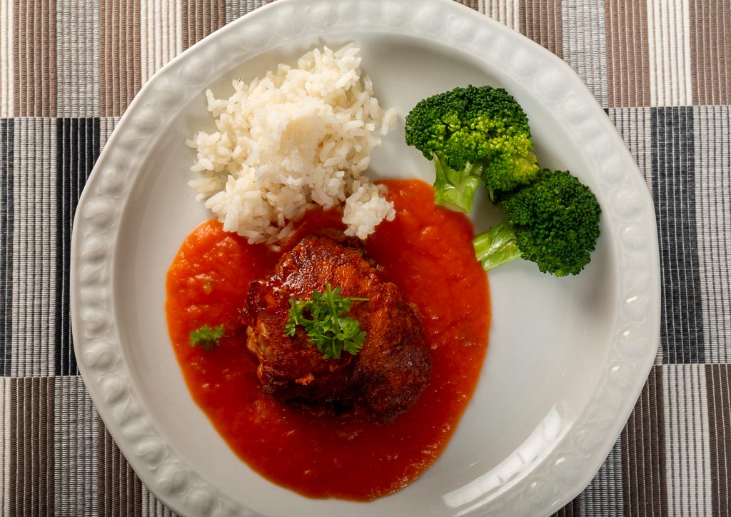 Fläskfilé Piccata med tomatsås